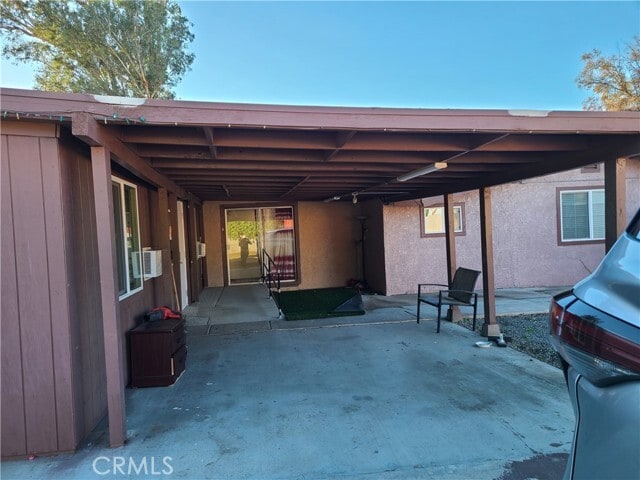 Photo - 11685 Holmes Ave