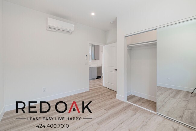 Photo - 4590 N Riverton Ave Unit 4590