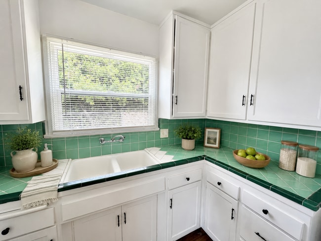 Photo - 3BR Home in Fairmount Park - Spacious Yard & Prime Location!