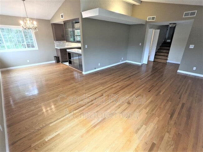 Building Photo - 1001 N Ave 67