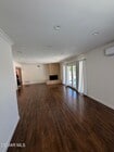 Photo - 23723 Oxnard St