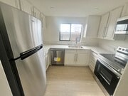 Photo - 1444 Centinela Ave Unit 6