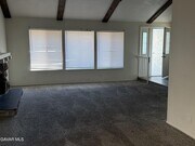 Photo - 1253 Morven St