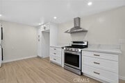 Photo - 8454 Grenoble St