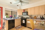 Photo - BEAUTIFUL 2 BEDROOM !!!!IN THE HEART OF LA... Unit 62