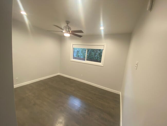 Photo - 505 N Alfred St Unit 3