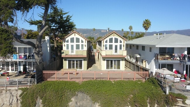 Photo - 6633 Del Playa Dr Unit 1