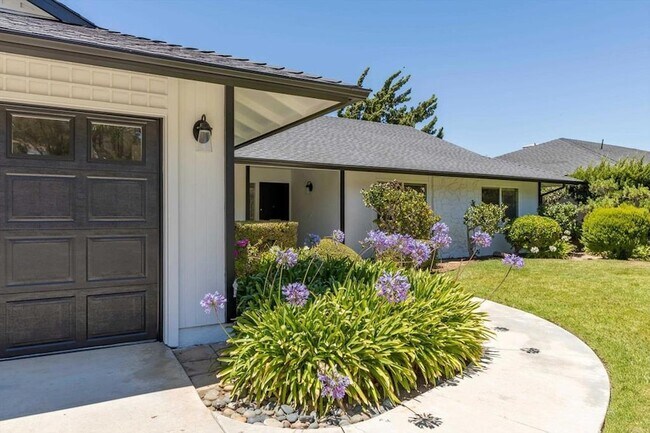 Photo - 1304 San Julian Dr