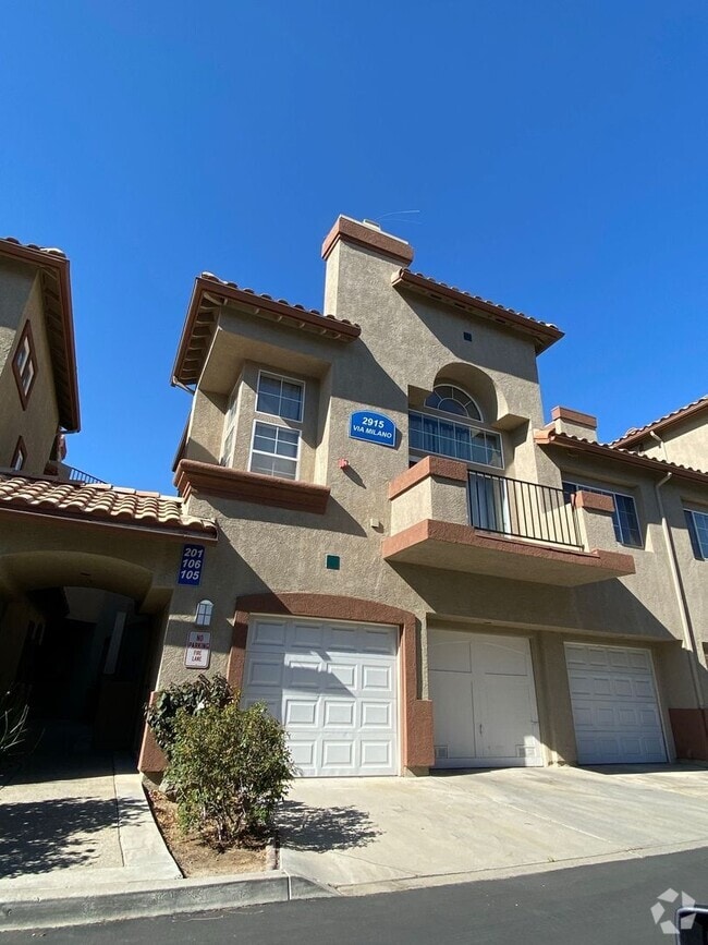 Building Photo - 1 Bedroom 2 Bathroom Condo in Corona Hills! Unit 201