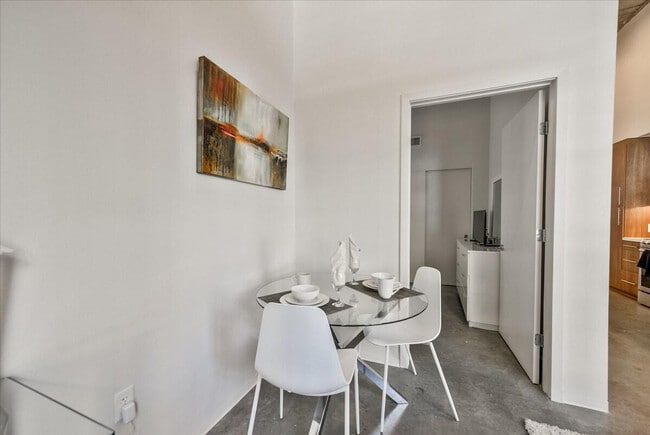 Photo - 315 J St Unit ID1382887P