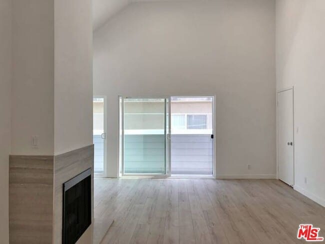 Photo - 853 Hayworth Ave Unit 201