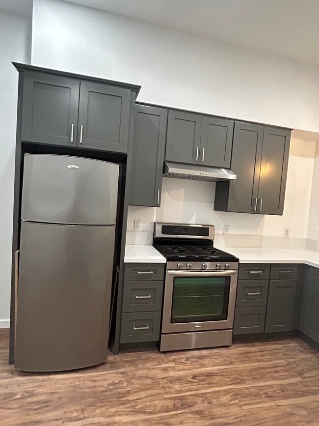 Photo - 5413 W 118th St Unit 1bed 1bath