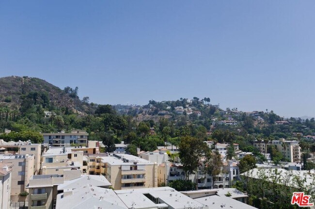 Photo - 7250 Franklin Ave Unit 901
