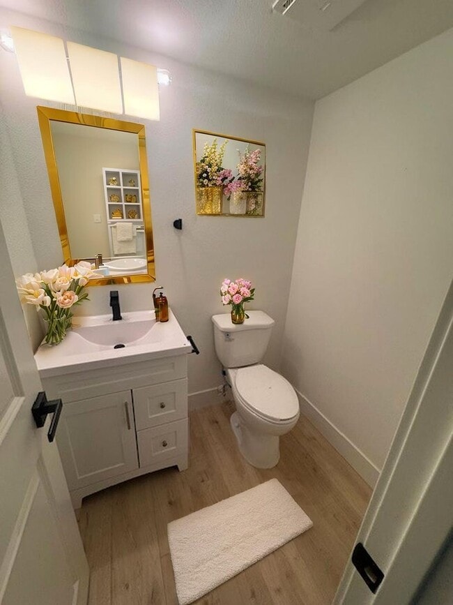 Photo - Torrington Circle Westminister Unit 10572Torrington Circle, #2