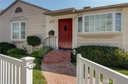 Photo - 136 Venetia Dr House