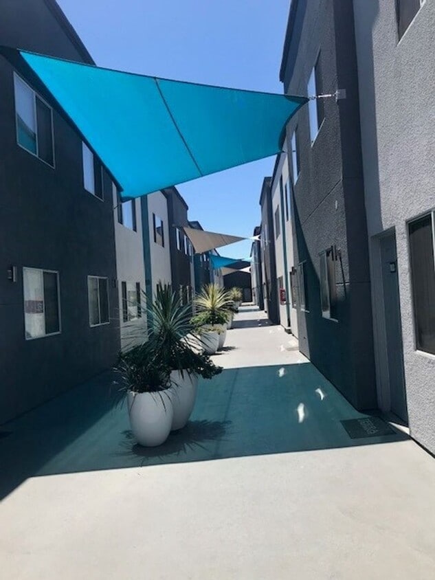 Floor Plan - 3 BD / 2 BA