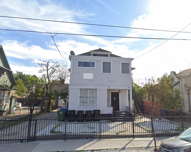 Photo - 1236 W 22nd St