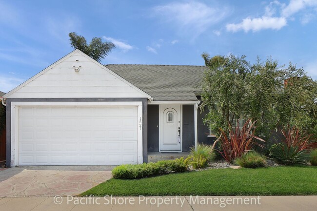 Building Photo - Stunning Picfair Village Home with Private Backyard Oasis & Modern Upgrades