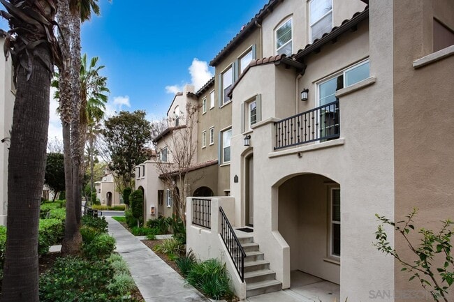 Photo - 16925 Vasquez Way Townhome