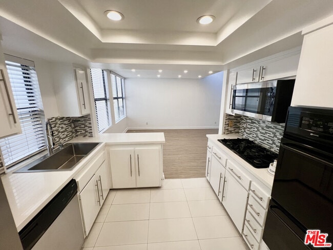 Photo - 1600 Camden Ave Unit E