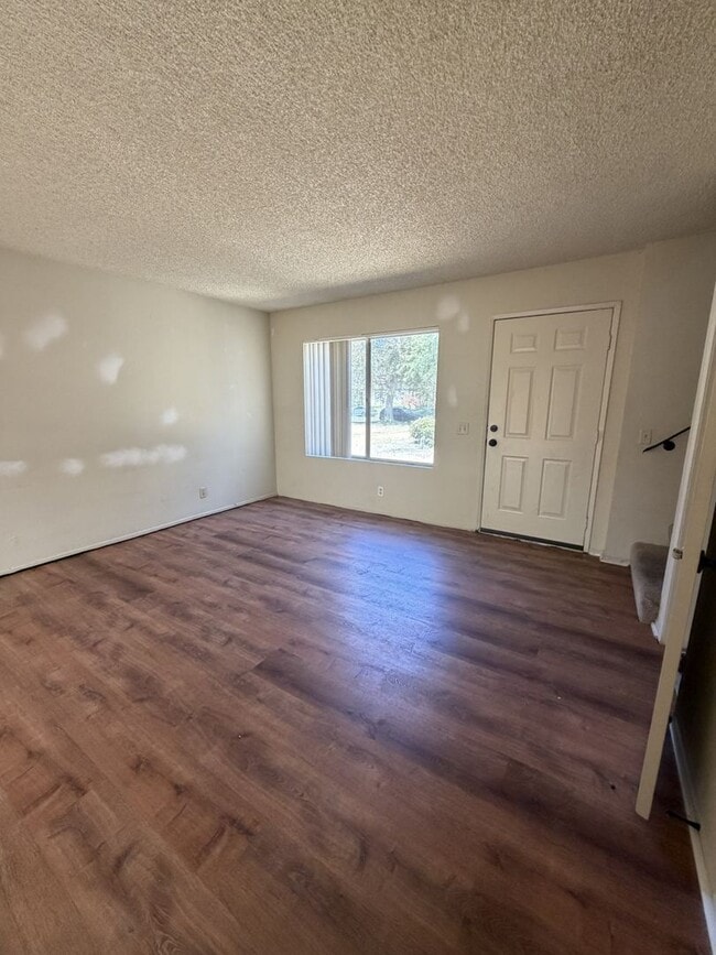 Photo - 1042 W Bennington St Unit C