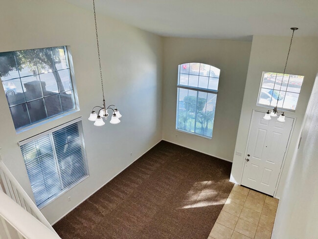 Photo - 807 Allen Dr