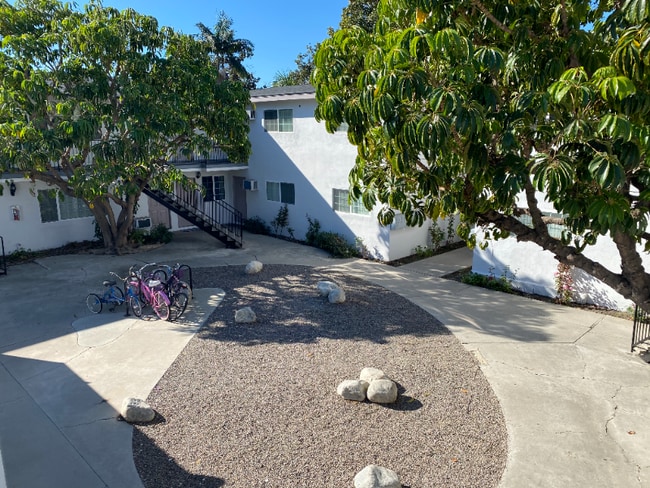 Photo - 1228 S Loara St Unit 1