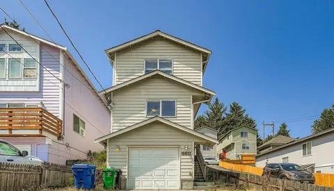 Building Photo - 881 2nd Ave S