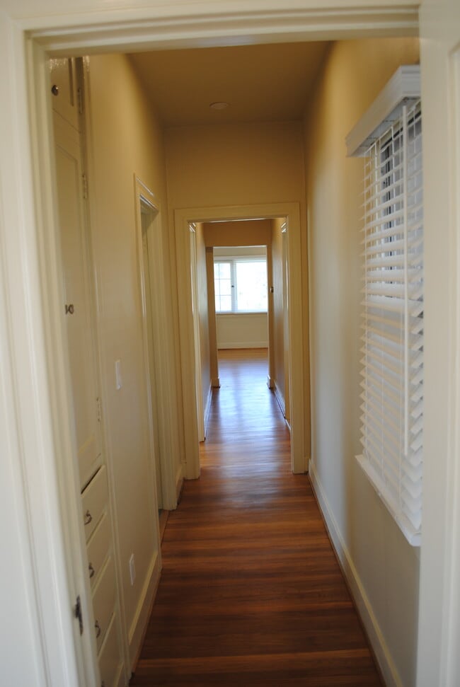 Photo - 1172 E Orange Grove Blvd Unit Upstairs apt in four plex