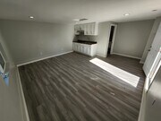 Photo - 7758 Zelzah Ave