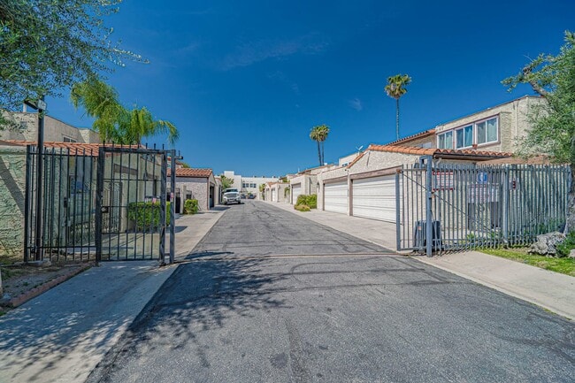 Photo - COMING SOON! 4 Bedroom Condo for Rent in Panorama City! Unit 113