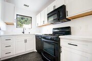 Photo - 1342 N Higland Ave Apartments