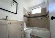 Photo - 2085 Franklin Ave Unit 2085 1/2 Franklin Ave