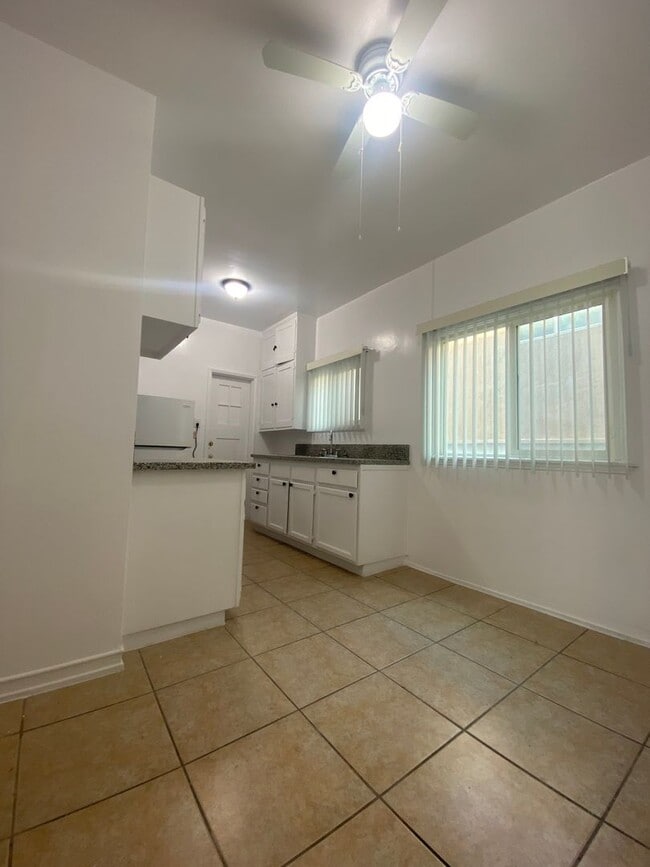 Photo - Beautiful Spanish-Style Building close to ...