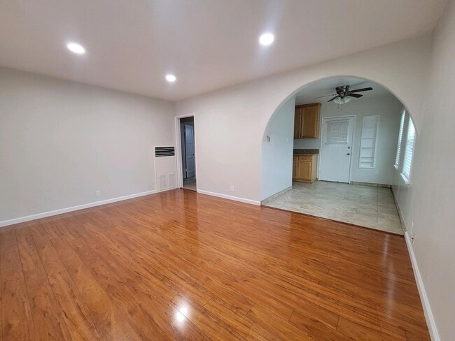 Photo - 2221 Unit 2223