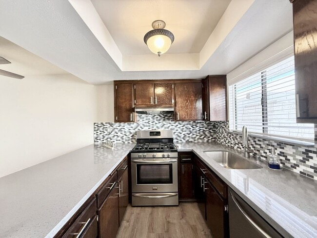 Photo - AVAILABLE NOW!! GORGEOUS 3 Bedroom 3 Bathroom Condo Rancho Mirage!!!