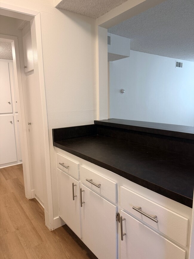Photo - 17440 Burbank Blvd Unit 100