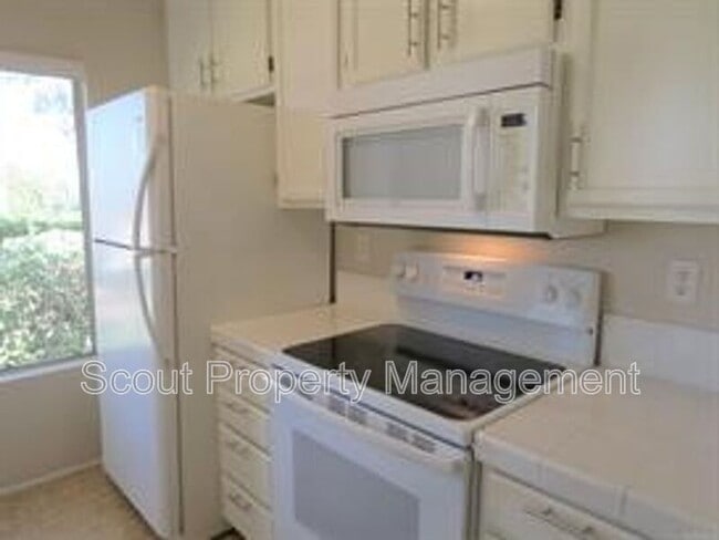 Photo - 663 Diamond Way Unit #130