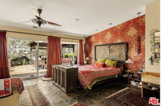 Photo - 6310 Tompkins Way