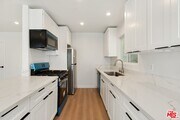 Photo - 352 S Doheny Dr Unit 1