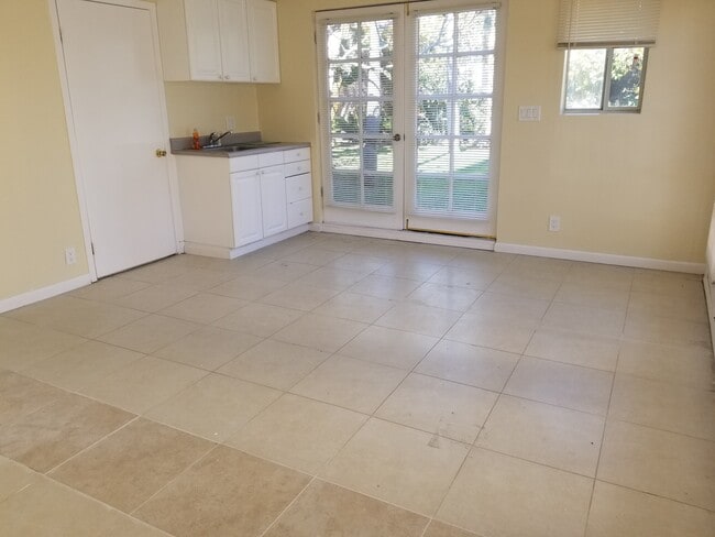 Photo - 131 N Carson Rd Unit Studio