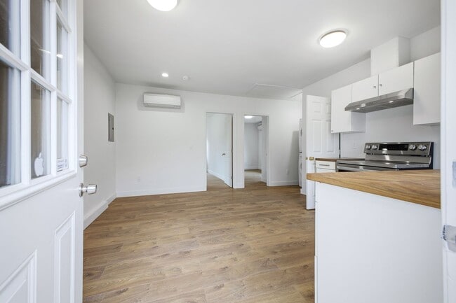 Photo - 570 W Montana St Unit 570 Montana