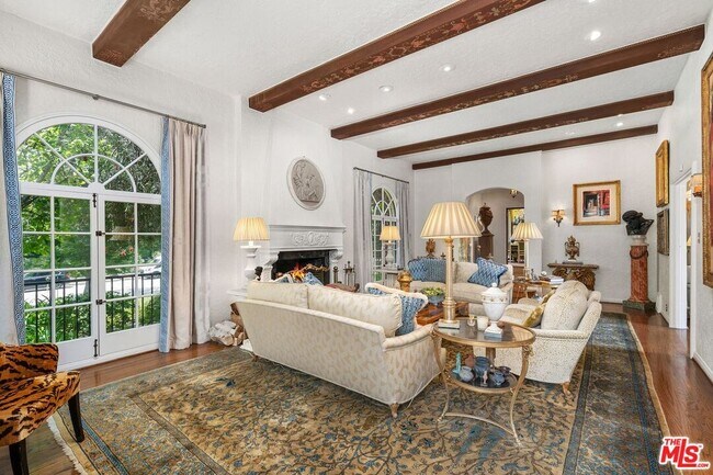 Photo - 434 S Muirfield Rd