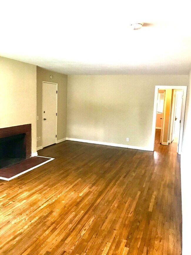 Photo - 4930-4930 Sawtelle Blvd Unit 4922