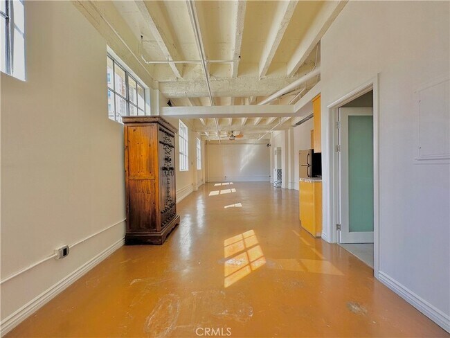 Photo - 312 W 5th St Unit M1