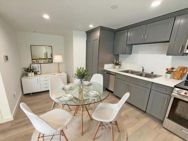 Photo - 5308 Sepulveda Blvd Apartment Unit 111