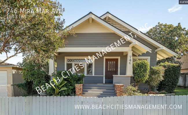 Building Photo - 746 Mira Mar Ave