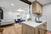 Photo - 1083 Montauk Ln