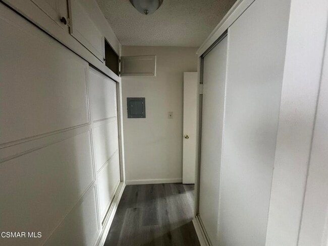 Photo - 13507 Victory Blvd