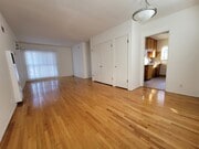 Photo - 2364 Walgrove Ave Apartment Unit 5